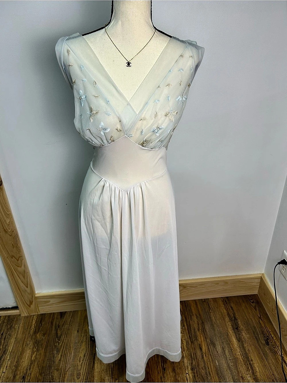Vtg 1950s Vanity Fair Long Nightgown Beige Chiffon Nylon Tricot Embroidered- 38